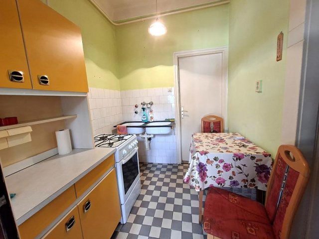 Eladó téglalakás, Budapesten, X. kerületben 27.5 M Ft, 1 szobás