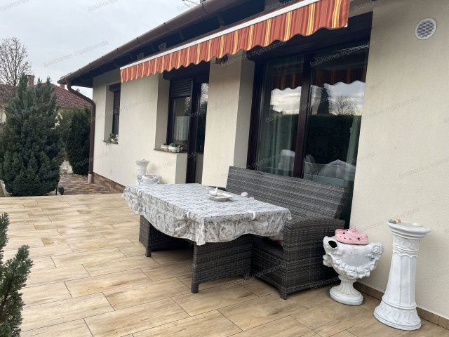 Eladó családi ház, Siófokon 138 M Ft, 4 szobás