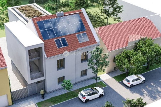 Eladó téglalakás, Pécsett 100.669 M Ft, 3 szobás