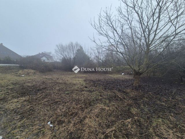 Eladó telek, Vonyarcvashegyen 42 M Ft / költözzbe.hu