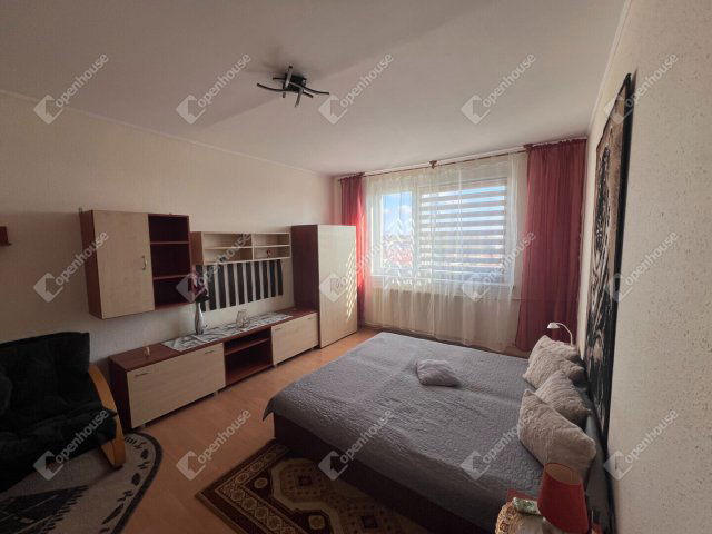 Eladó panellakás, Sopronban 51.9 M Ft, 2 szobás