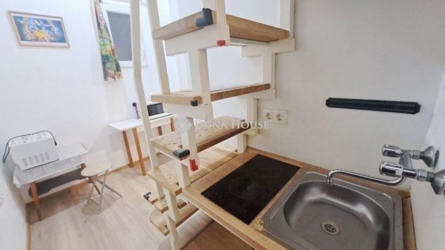 Eladó téglalakás, Budapesten, VIII. kerületben 82.9 M Ft