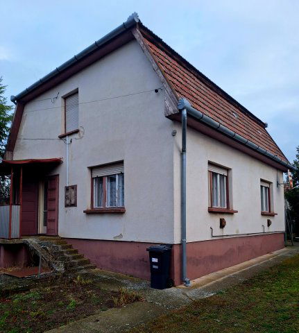 Eladó családi ház, Farmoson 33.9 M Ft, 3 szobás