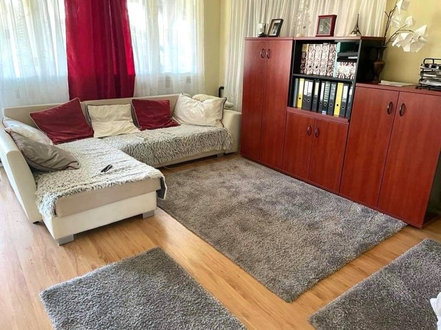 Eladó családi ház, Hatvanban 88 M Ft, 4+2 szobás