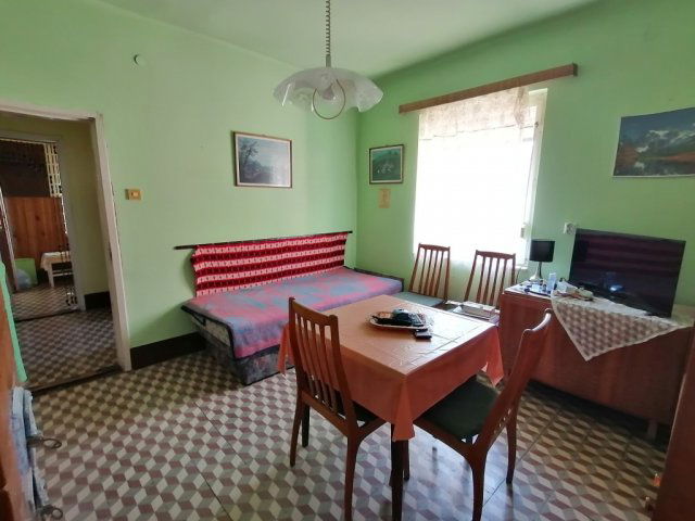 Eladó családi ház, Pusztaszabolcson 39.9 M Ft, 3 szobás