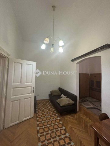 Kiadó téglalakás, albérlet, VIII. kerületben, József körúton