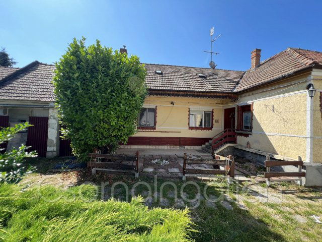 Eladó családi ház, Öttevényen 36.899 M Ft, 3 szobás