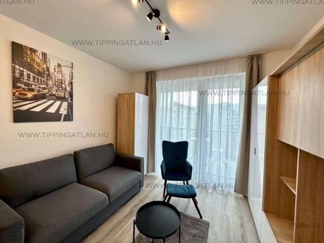 Eladó téglalakás, Budapesten, III. kerületben 76.9 M Ft