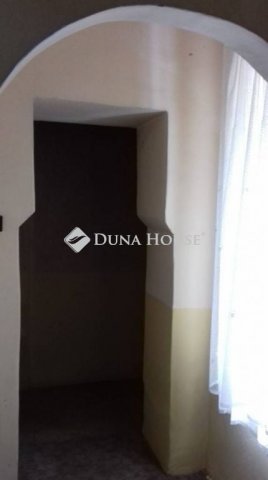 Eladó családi ház, Nyíregyházán 68.499 M Ft, 5 szobás