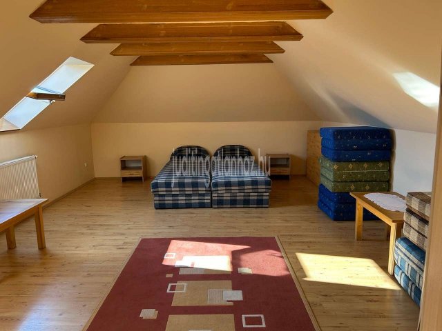 Eladó családi ház, Nyíregyházán 120 M Ft, 5 szobás