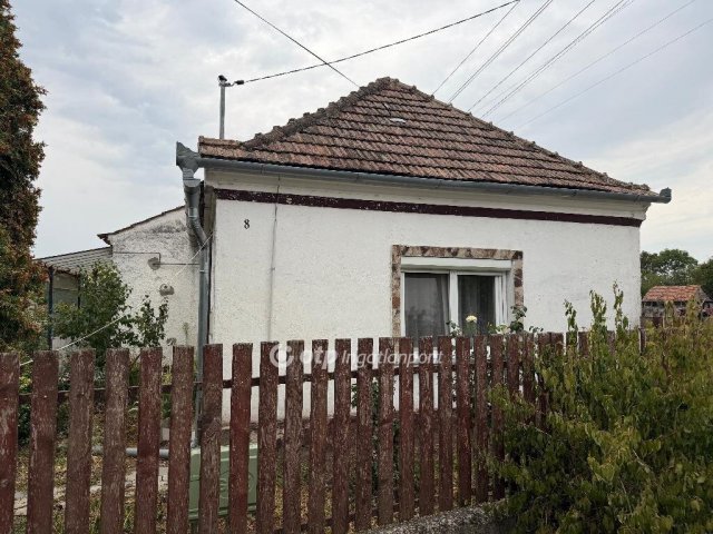 Eladó családi ház, Magyargencsen 13.9 M Ft, 3 szobás