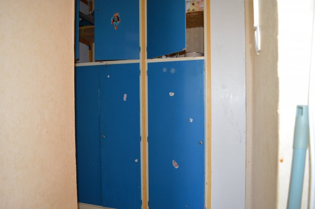 Eladó panellakás, Nyergesújfaluban 29.5 M Ft, 3 szobás