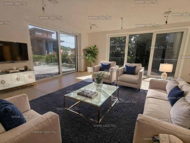 Eladó téglalakás, Budapesten, II. kerületben 266.6 M Ft