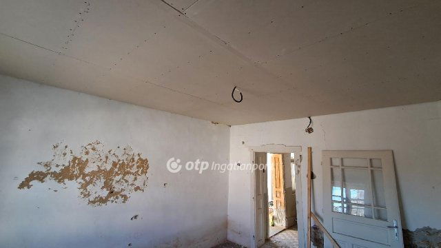 Eladó családi ház, Bükkszéken 17.5 M Ft, 2+1 szobás