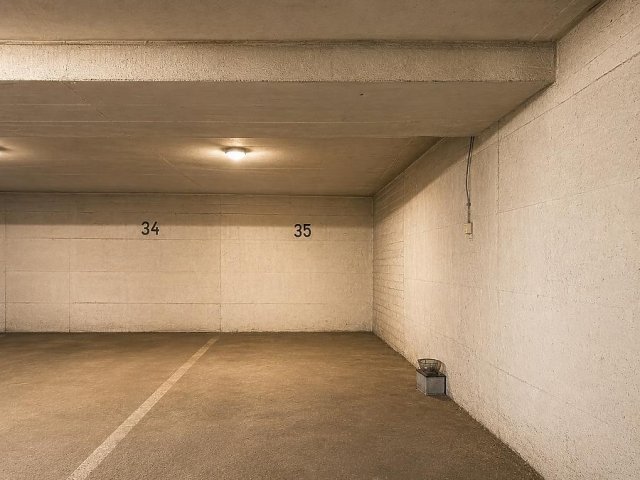 Eladó garázs, Budapesten, II. kerületben 14.9 M Ft
