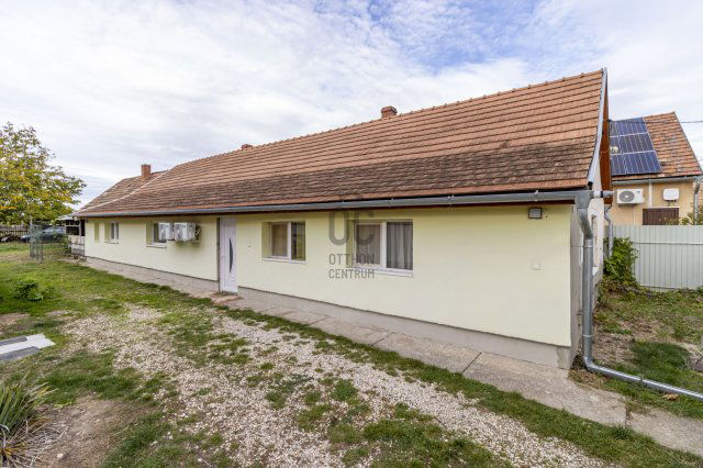 Eladó családi ház, Polgárdin 48.2 M Ft, 3 szobás