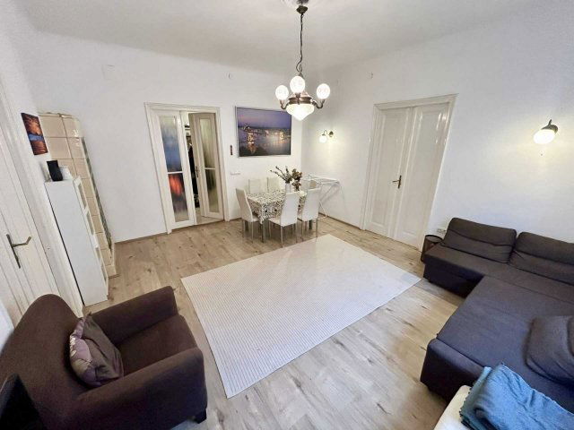 Kiadó téglalakás, albérlet, VIII. kerületben, Rákóczi úton