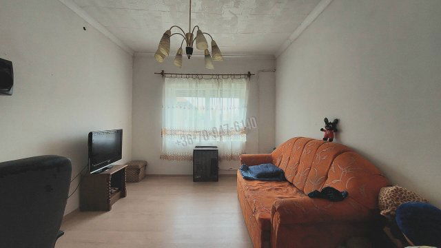 Eladó családi ház, Sarkadon 10 M Ft, 3 szobás