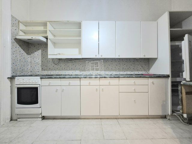Kiadó téglalakás, albérlet, Budapesten, VI. kerületben