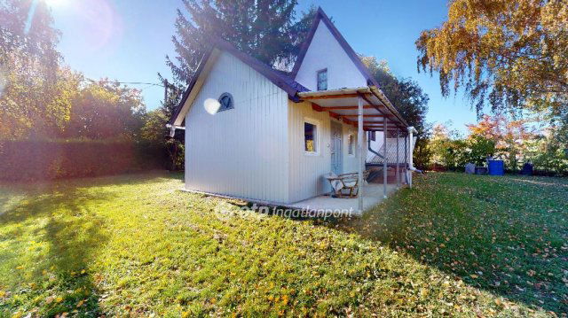 Eladó nyaraló, Miskolcon 25 M Ft, 2 szobás / költözzbe.hu