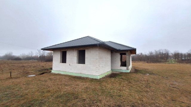 Eladó családi ház, Hejőkeresztúron 29 M Ft, 4 szobás