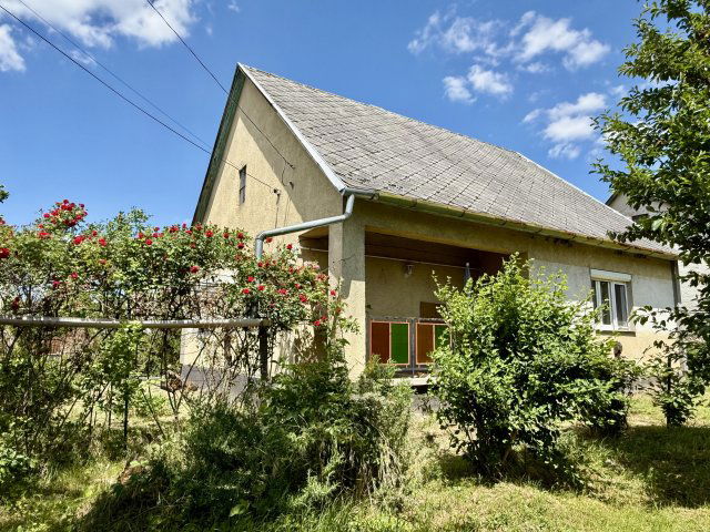 Eladó családi ház, Pátyon 74.9 M Ft, 2 szobás