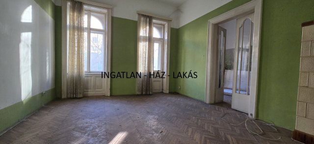 Eladó téglalakás, Budapesten, VII. kerületben, Erzsébet körúton