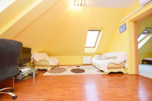 Eladó téglalakás, Debrecenben 74.9 M Ft, 2 szobás