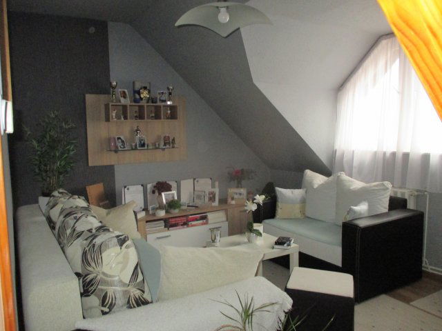 Eladó téglalakás, Békéscsabán 41.9 M Ft, 3+1 szobás