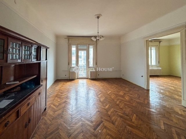 Eladó téglalakás, Budapesten, II. kerületben 178 M Ft, 3 szobás