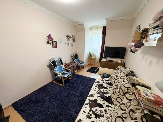 Eladó téglalakás, Budapesten, IX. kerületben, Ferenc körúton