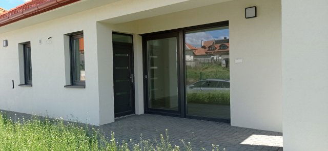 Eladó családi ház, Szentkirályszabadján 82.5 M Ft, 3 szobás