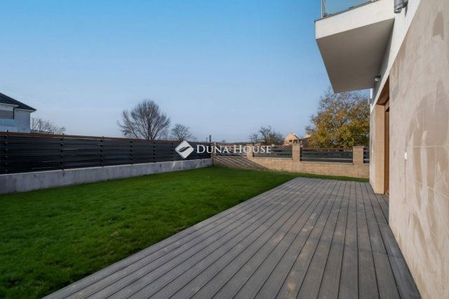 Eladó családi ház, Budapesten, XXIII. kerületben 280 M Ft