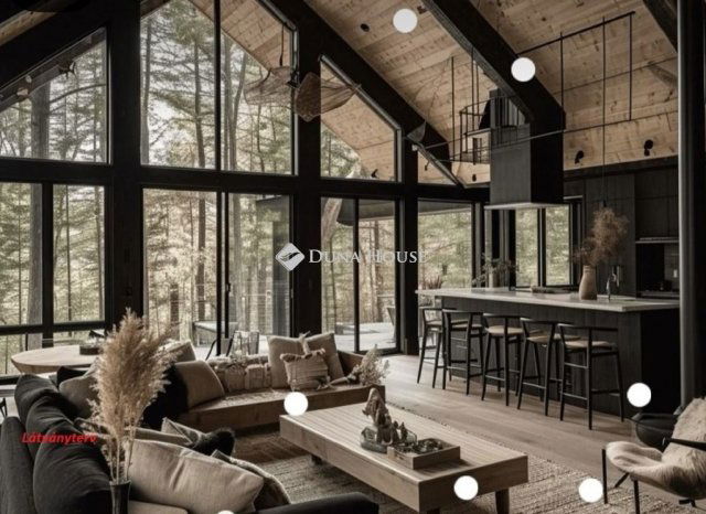 Eladó családi ház, Esztergomban 99 M Ft, 2 szobás