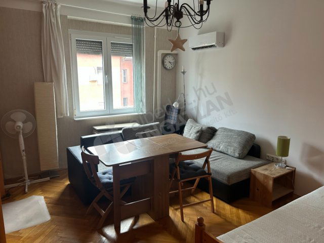 Kiadó téglalakás, albérlet, XIII. kerületben, Váci úton