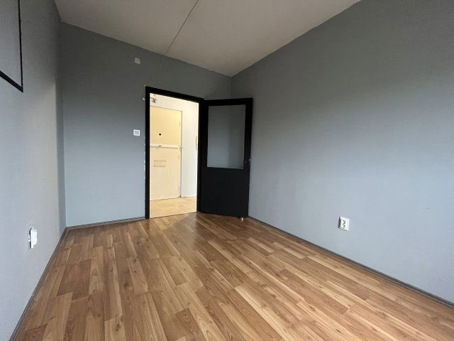 Eladó panellakás, Miskolcon, Árvíz utcában 22.4 M Ft, 2 szobás