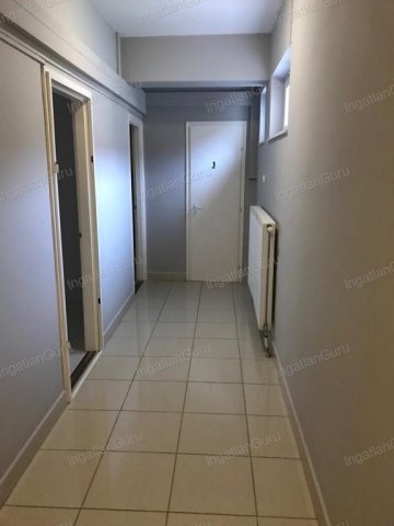 Eladó téglalakás, Kecskeméten 120 M Ft, 6 szobás