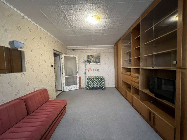 Eladó panellakás, Székesfehérvárott, Tolnai utcában 51.9 M Ft