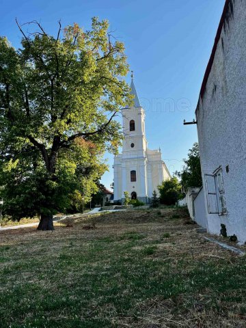 Eladó családi ház, Veszprémben 450 M Ft, 8 szobás