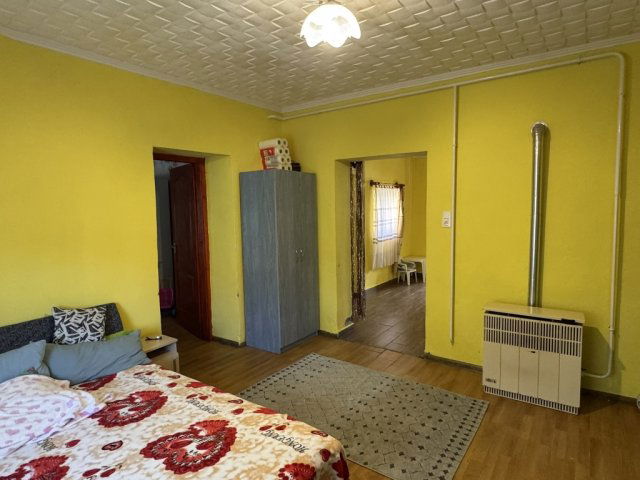 Eladó családi ház, Jászapátiban 12.9 M Ft, 2 szobás