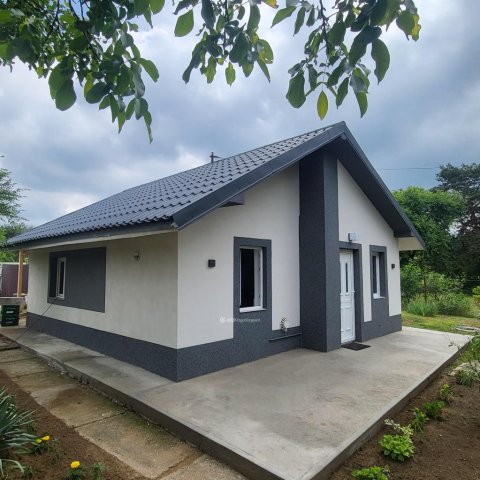 Eladó nyaraló, Debrecenben 28.9 M Ft, 2 szobás