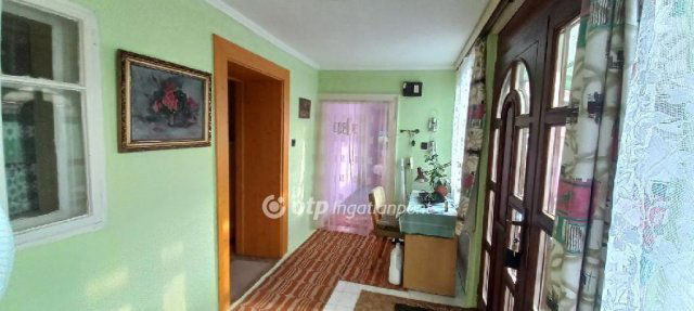 Eladó családi ház, Orosházán 22.99 M Ft, 2+1 szobás