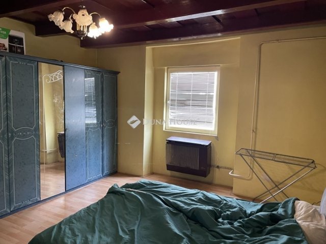 Eladó családi ház, Monoron 43.5 M Ft, 4 szobás