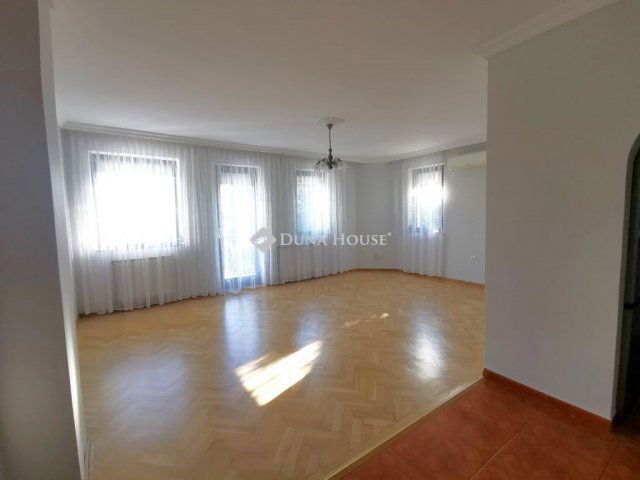 Kiadó ikerház, albérlet, Budakeszin 480 E Ft / hó, 5 szobás