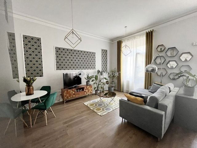 Eladó téglalakás, Budapesten, XIII. kerületben 120 M Ft