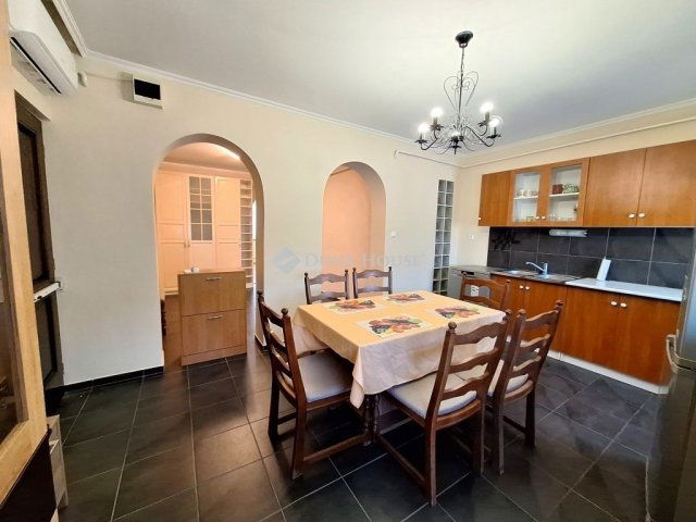 Eladó téglalakás, Kecskeméten 55 M Ft, 2 szobás