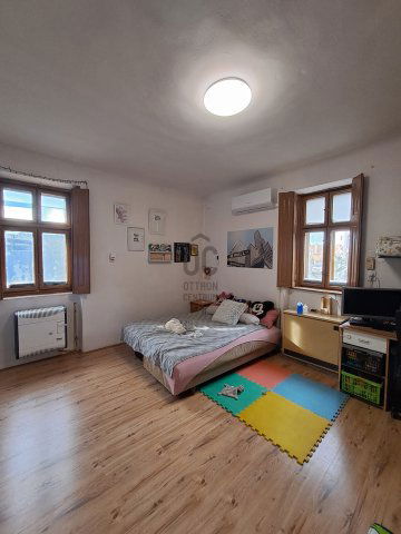 Eladó családi ház, Debrecenben 85 M Ft, 4 szobás