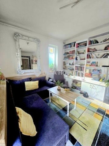 Eladó ikerház, Pécsett 88.5 M Ft, 5 szobás