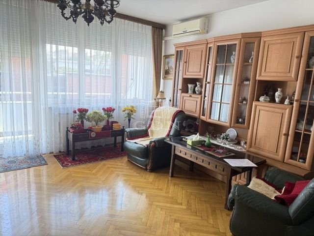 Kiadó téglalakás, albérlet, Budapesten, II. kerületben