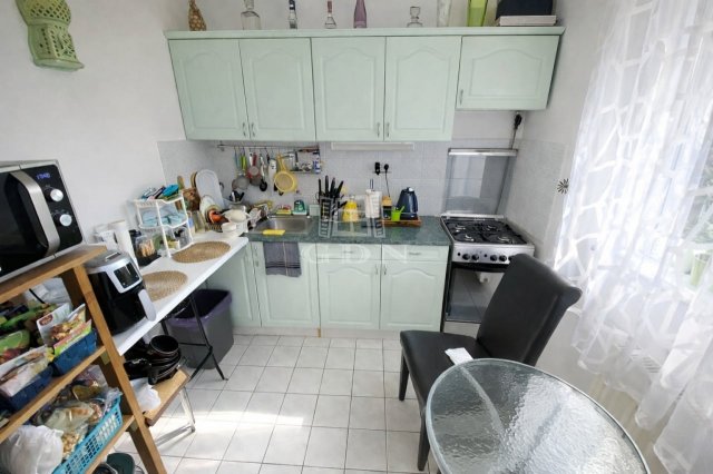 Eladó téglalakás, Budapesten, XV. kerületben 64 M Ft, 1 szobás